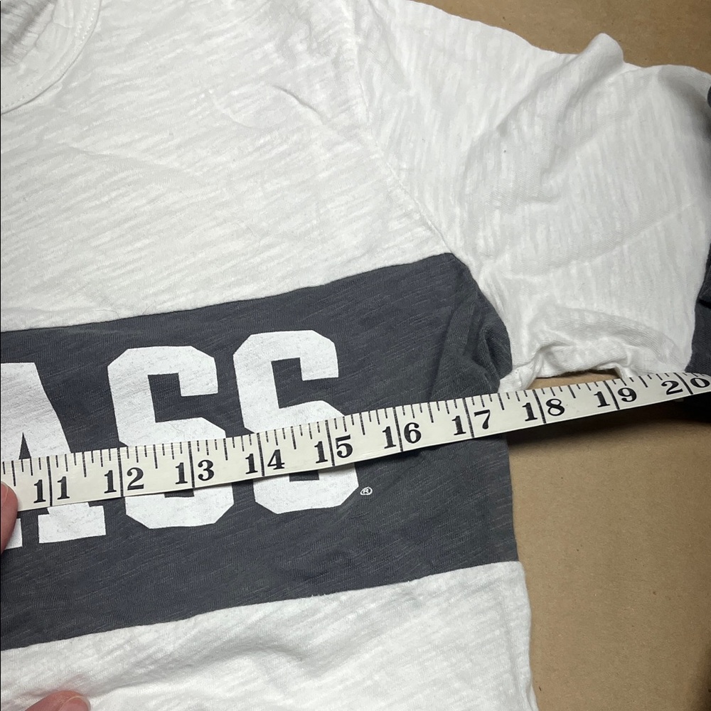 UMASS Women's White and Gray Long Sleeve Top M NWOT - Picture 4 of 5